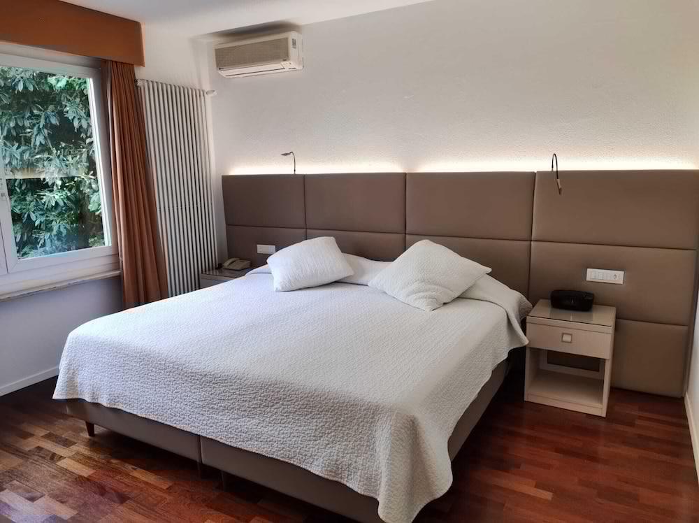 Hotel Campione Біссоне Екстер'єр фото