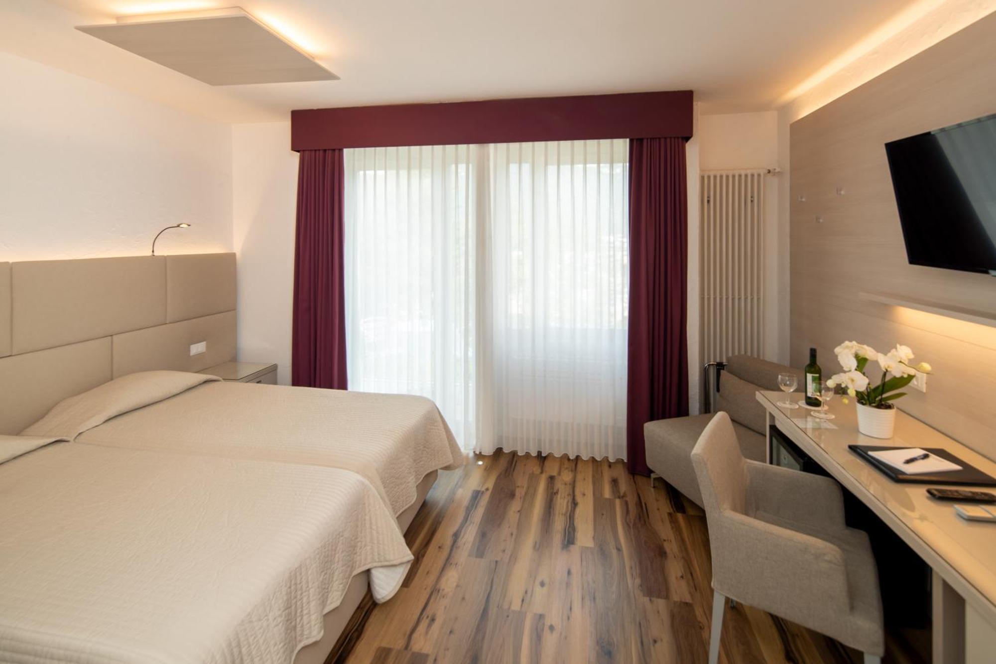 Hotel Campione Біссоне Екстер'єр фото